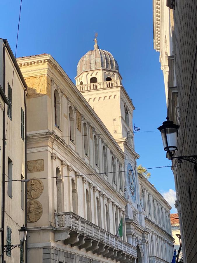 Catoo Dimora Di Design Park In Palazzo Nobiliare Al Duomo Apartman Padova Kültér fotó